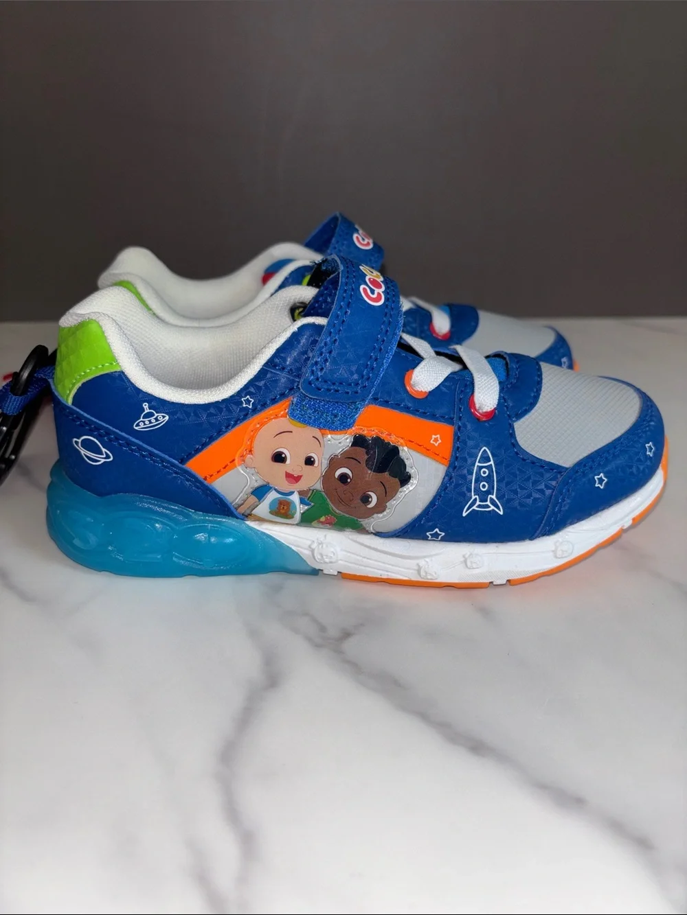 CoComelon kids light